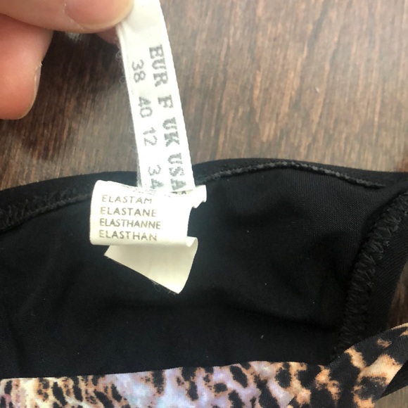 Parah bikini. - Picture 2 of 6